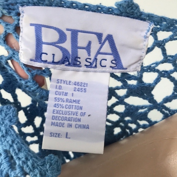 Blue Crochet Long Sleeve Top BFA Classics - Picture 5 of 5